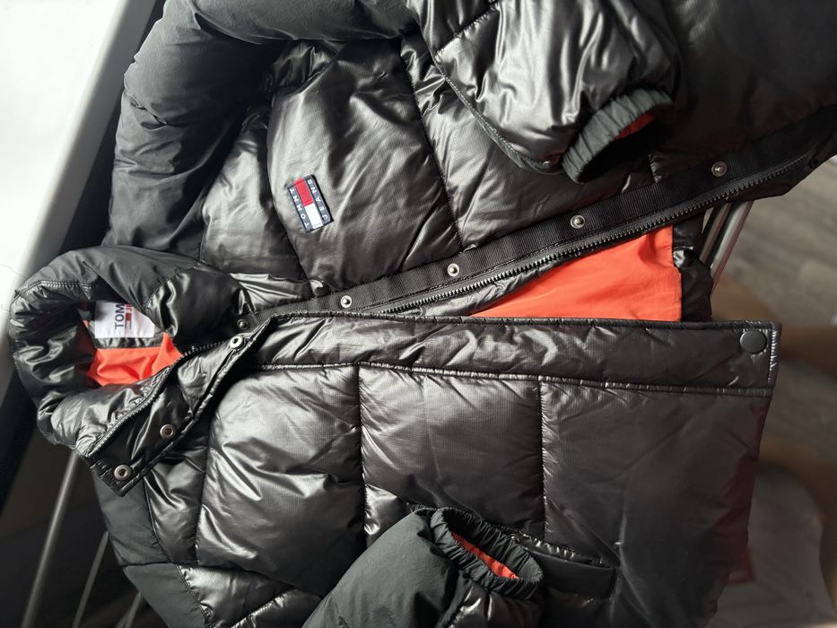 Нова куртка пуховік від tommy hilfiger