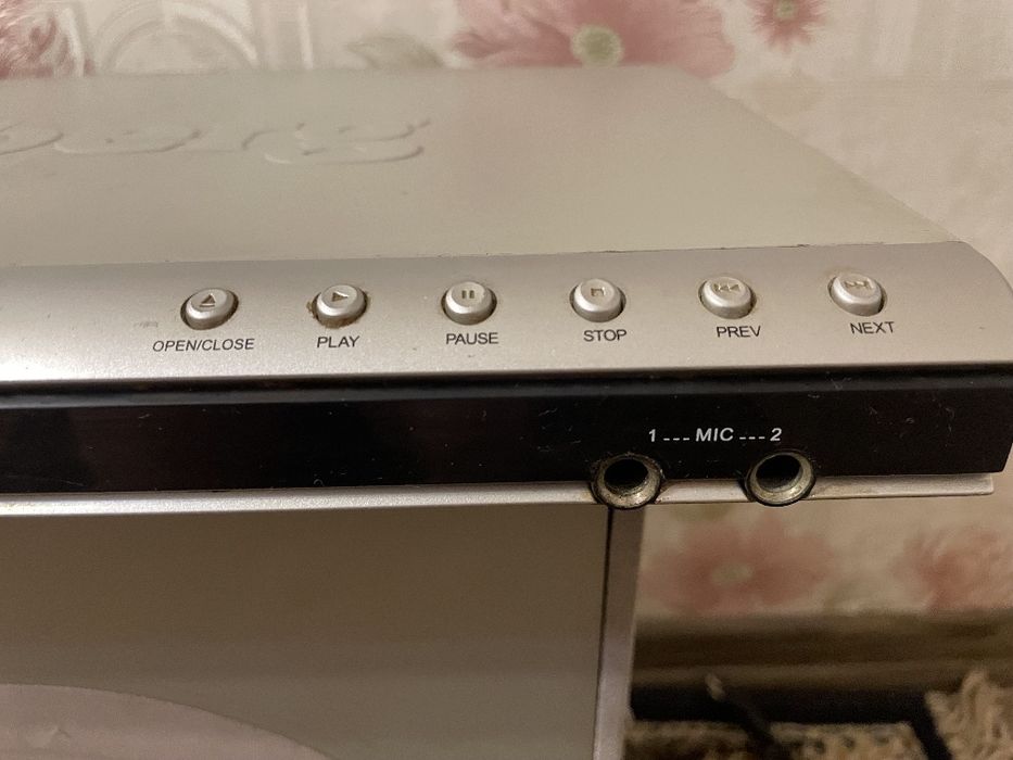 DVD-плеєр Elenberg