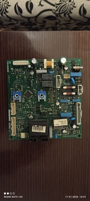 Плата котла FERROLI DBM01; DBM01.1