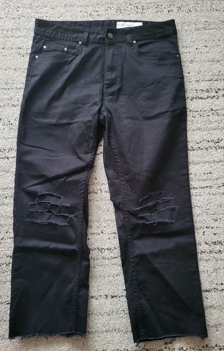 Spodnie damskie czarne przecierane rozm.M