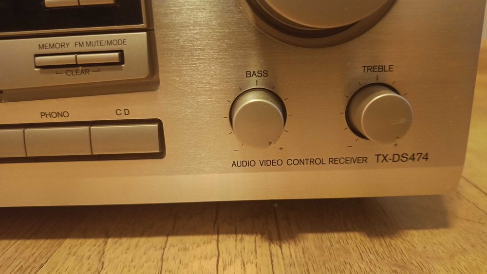 Amplituner ONKYO TX-DS474 + PILOT