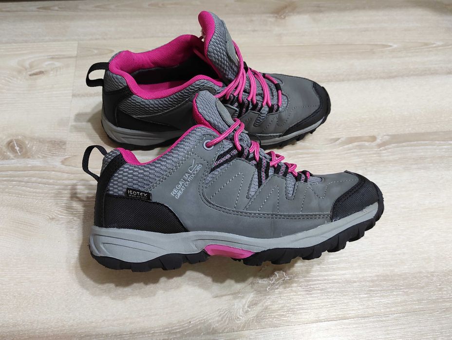 Фирменные водостойкие термо кроссовки Regatta 36 размер