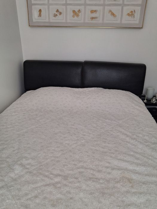 Cama casal 1,60/2,00 com colchão