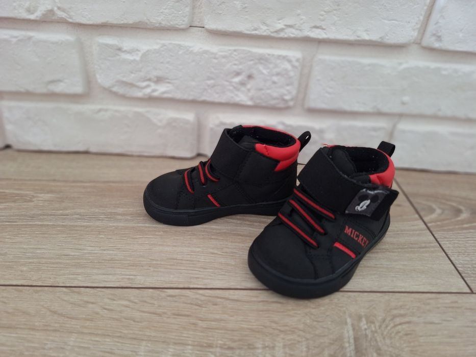 Kurtka chłopięca przejściowa roz.80 RESERVED