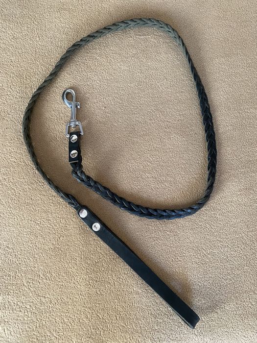 Повідець з натуральної шкіри для середніх та великих порід