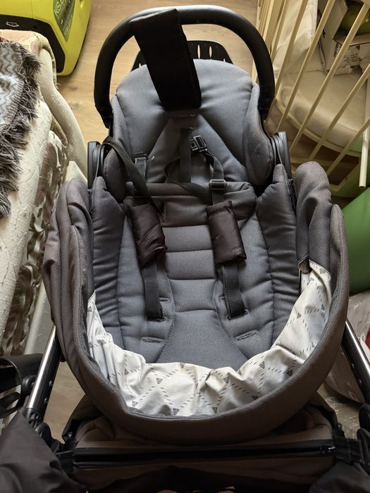 Коляска 2 В 1 INVICTUS V-PLUS