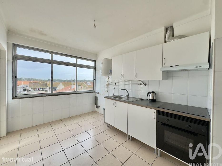 Apartamento T3 em Samora Correia de 86 m2