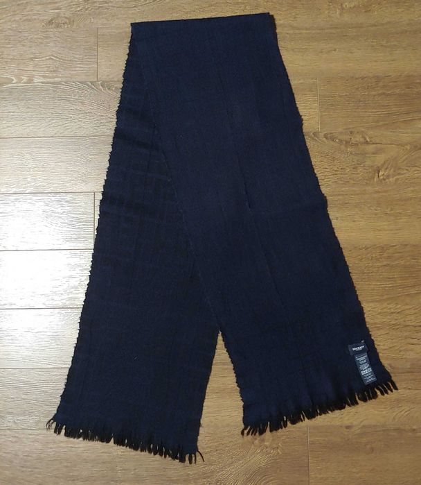 Шерстяной шарф Hackett London.