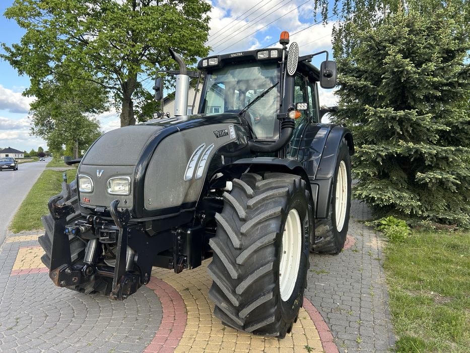 Ciągnik Valtra T 182 Direct