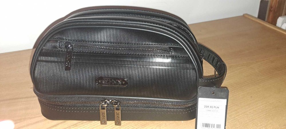 Nowa, męska saszetka firmy OCHNIK