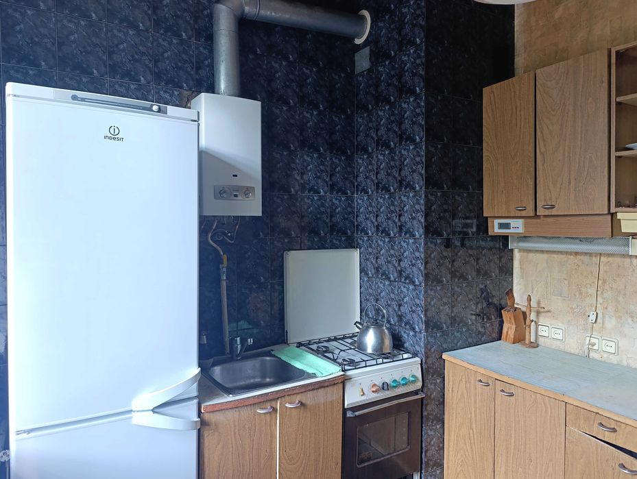 Продам 4-кімнатну квартиру 77кв.м в районі пр.І.Мазепи (новий варіант, можна серттфікат, ваучер і т.д.)
