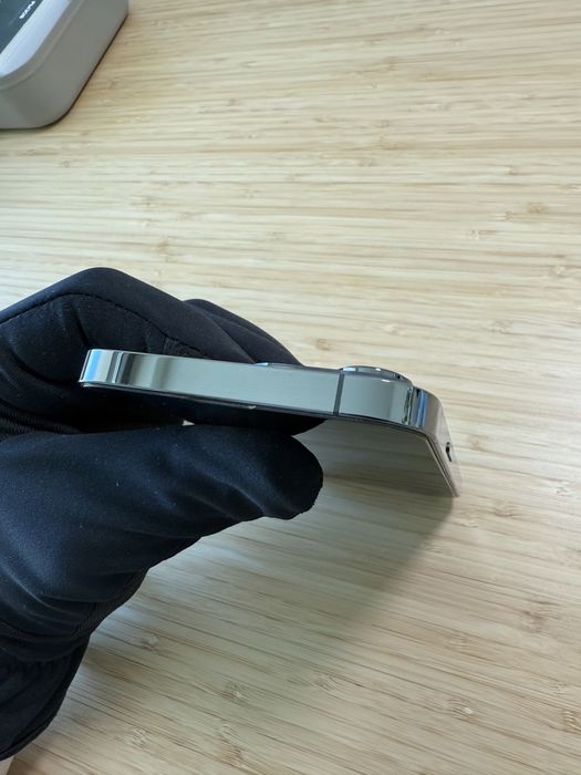 iPhone 13 Pro Max – 128GB – Black (Graphite) – Excelente estado