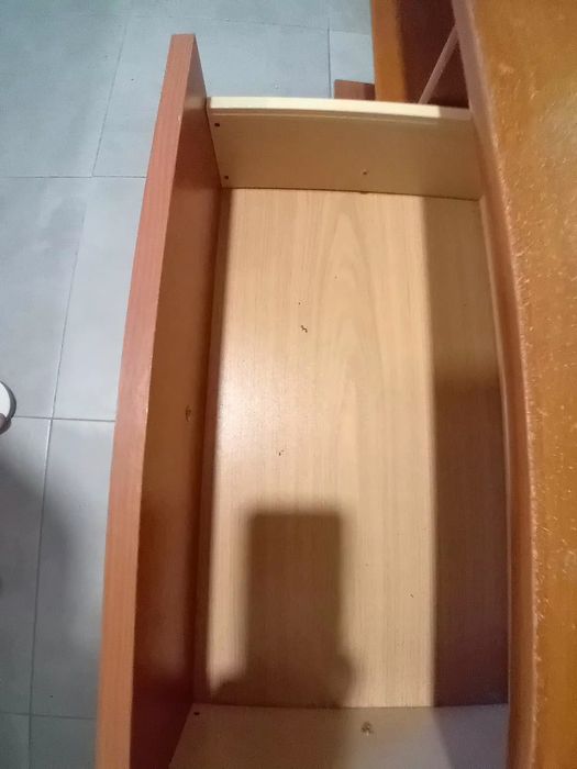 Razoavel  Movel de sala