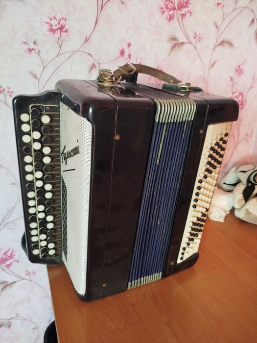 Продаётся баян "Тульский"