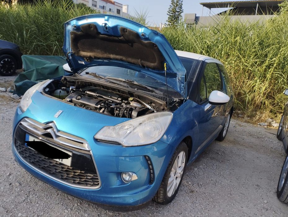 DS3 azul a gasolina