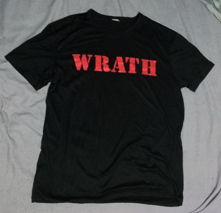 черная футболка WRATH