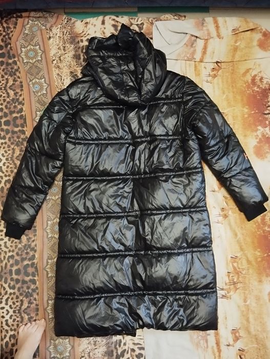 Пальто зимнее. Пальто женское.