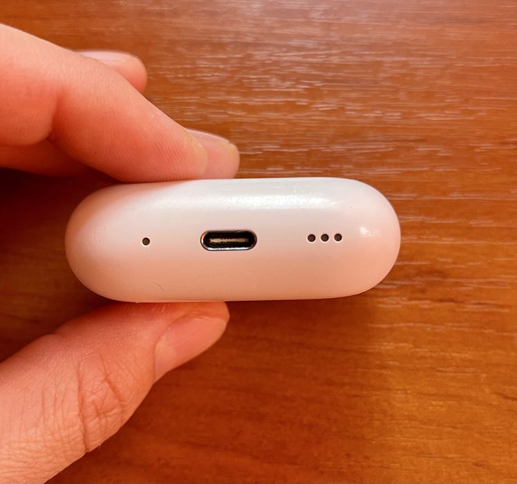 Оригінальний кейс Apple AirPods Pro 2 USB-C (A2968) MagSafe