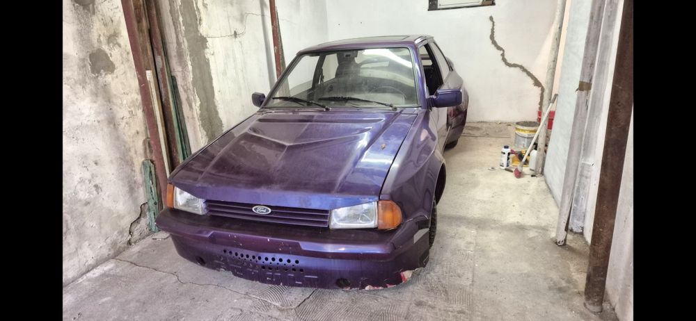 Ford Escort Schult