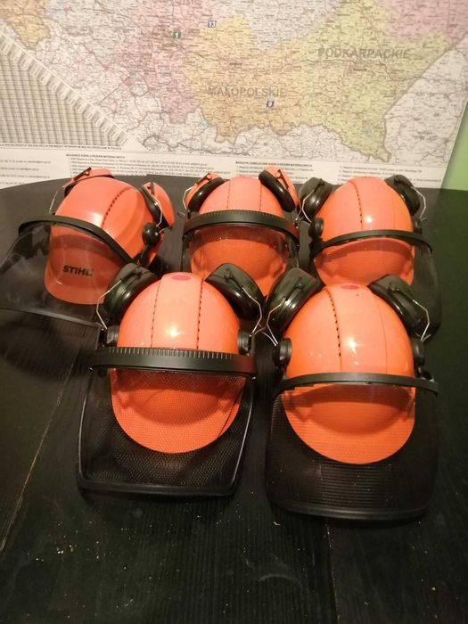 Kask ochronny BHP ochrona twarzy i słuchu