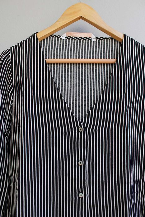 Camisa Zara riscas como nova