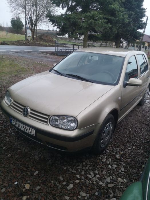 Sprzedam gofla, pierwszy wlasciciel