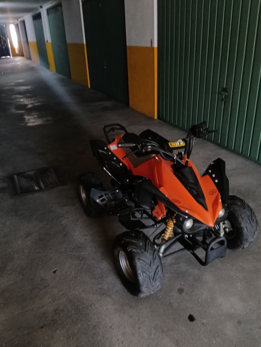 Moto 4 para jovens 110