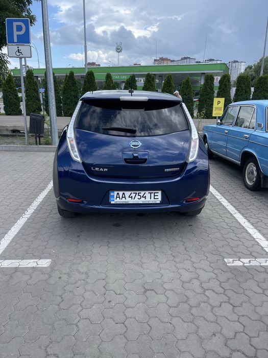 Продам  Nissan Leaf 2017р  24 квт  6,6 PDM Сох 72.63% НХ 48.78%