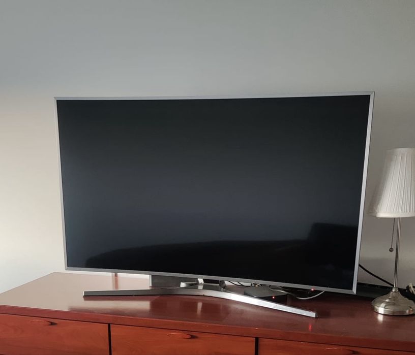 Samsung Smart TV Curva 55" 4K UHD – Excelente Estado