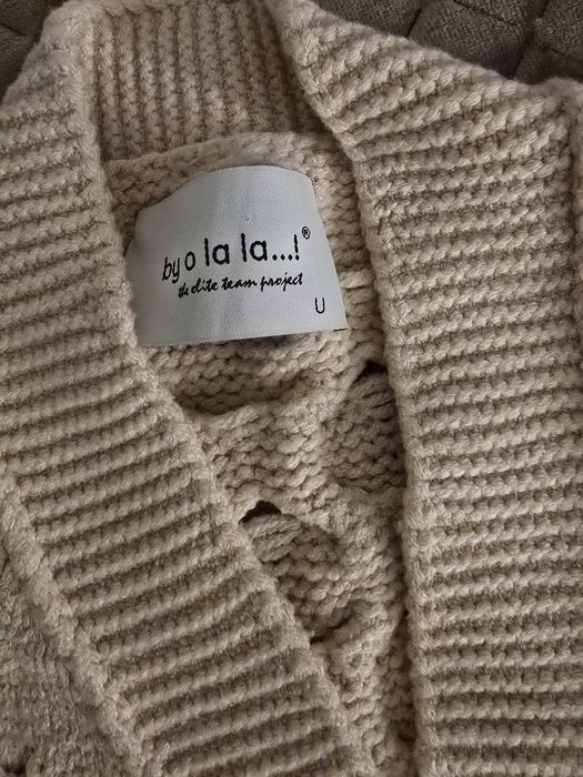 Sweter beżowy by o la la
