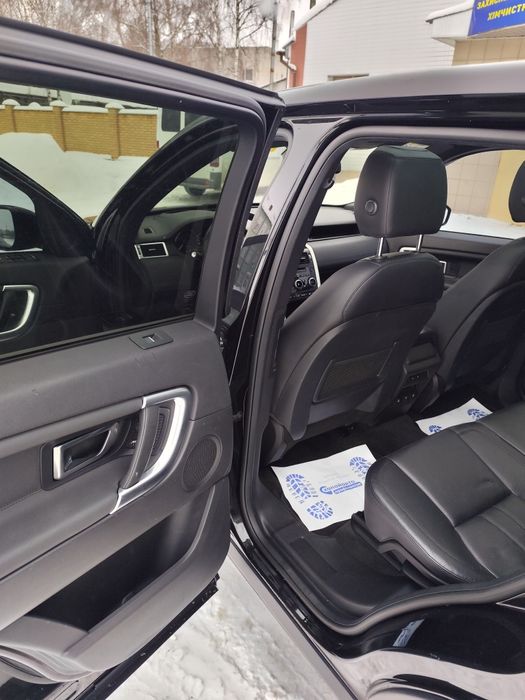 Продам Ленд ровер діскавері 2016р