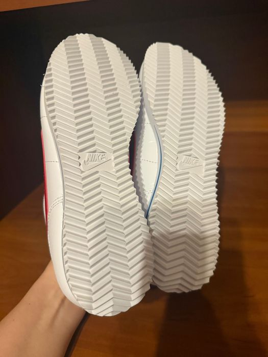 Buty Nike Cortez białe roz. 39