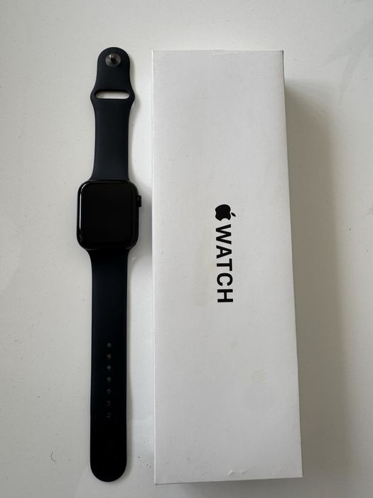 Apple Watch SE 44mm GPS | Like New + Insurance Included63825544095107120