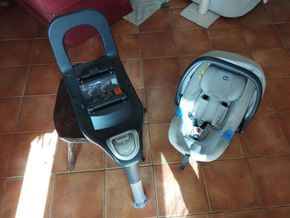 Cadeira Auto bebé Chicco Oasys i-size