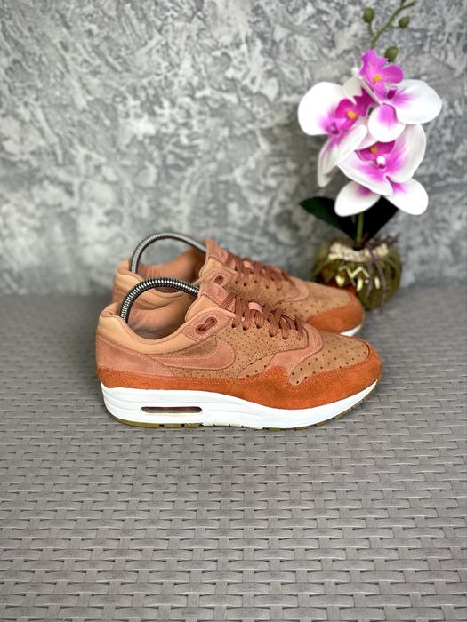 Nike Air Max кроссовки 38 размер женские замшевые спортивные