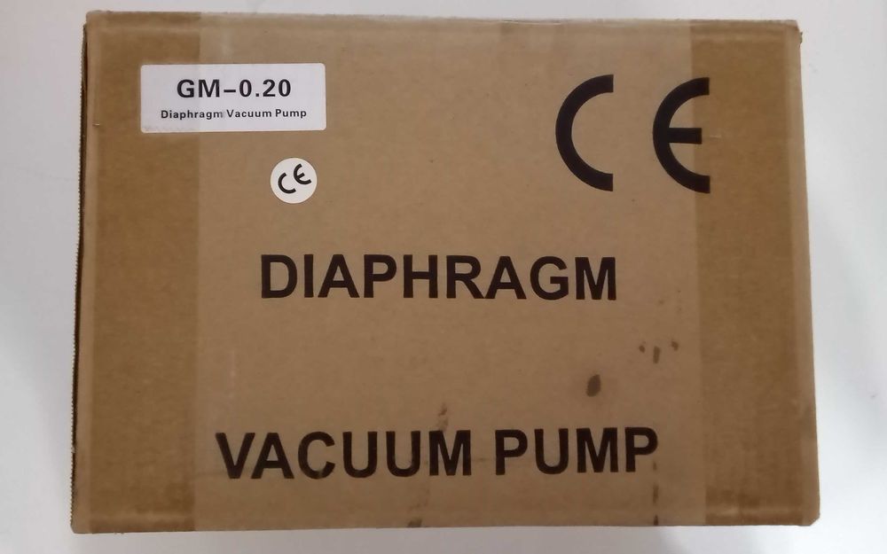 Диафрагменный вакуумный компрессор Deschem GM-0.20