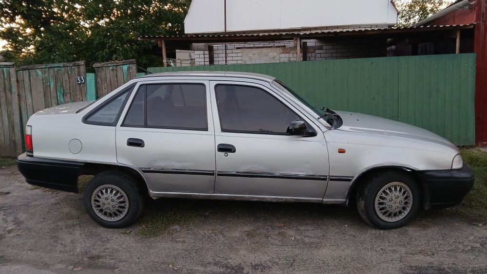 Продам део нексію 2007 року