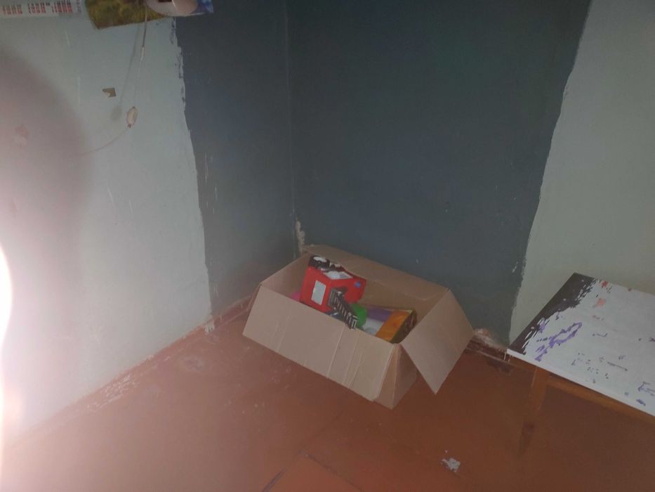 Продам частину будинка в районі зупинки Расвєт