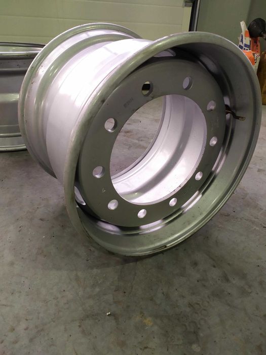 Nowe Felgi  14.00-19.5 14-19.5 Mega na opony 445/45r19.5 435/50r19.5