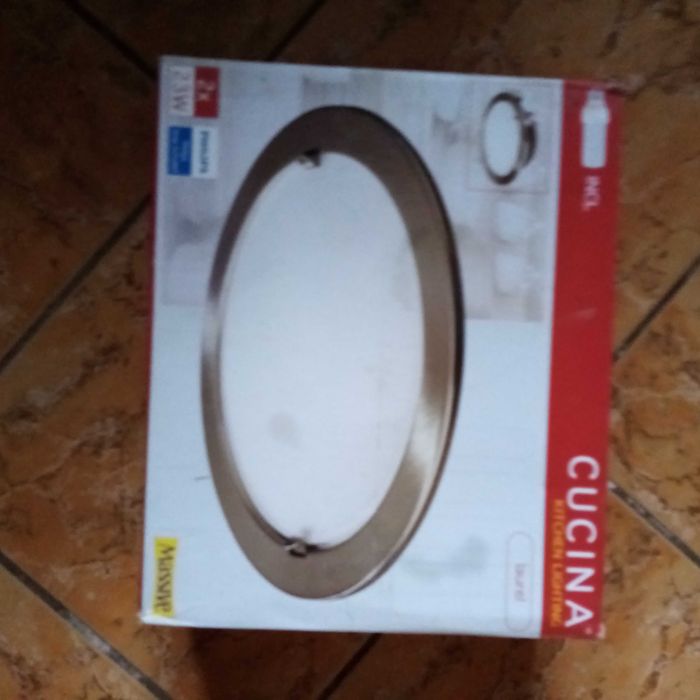 Plafon z podwójnym pkt. oświetlenia