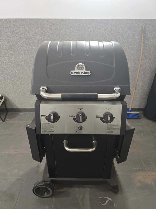 Gril gazowy BROIL KING