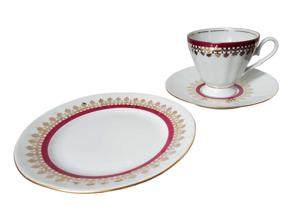 Filiżanka ze spodkiem+ talerzyk, porcelana Wałbrzych 3 elementy różowy