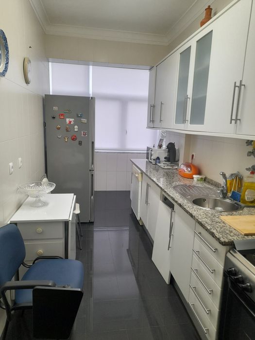 Quarto em Benfica para alugar