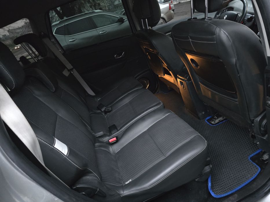 Renault  Grand Scenic 3 2011 дизель