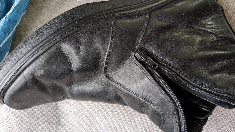 Чоботи чоловічі 44