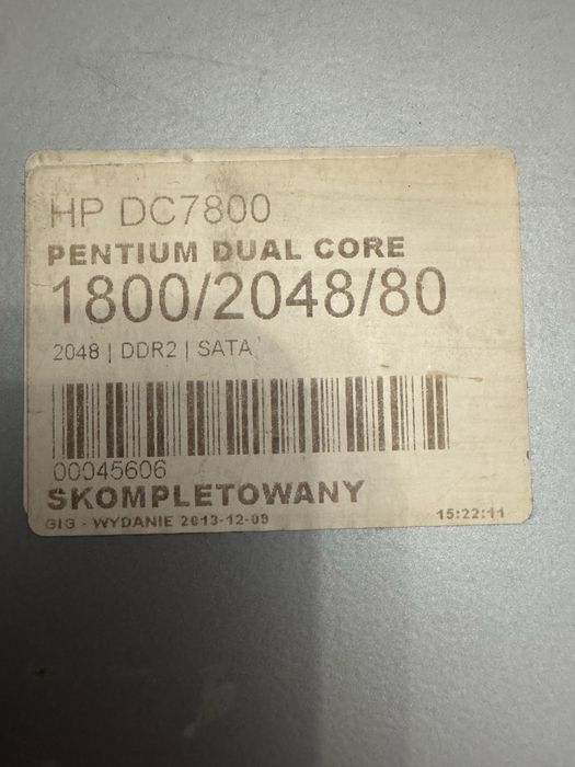 Stary komputer stacjonarny HP działa na cześci