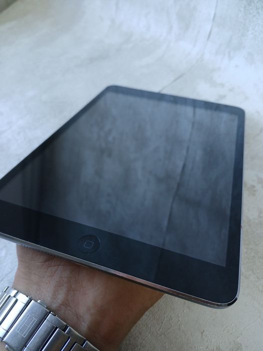 Apple iPad Mini 1 - WiFi + SIM