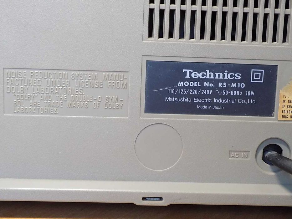 Магнитофон Tecnics RS-M10