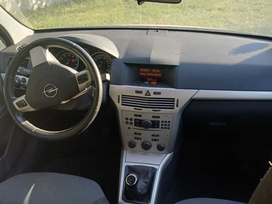 Opel Astra 1.6 B.