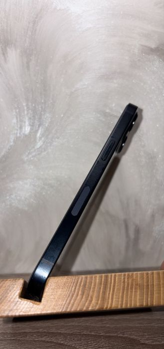 Продам iphone 13 128 gb